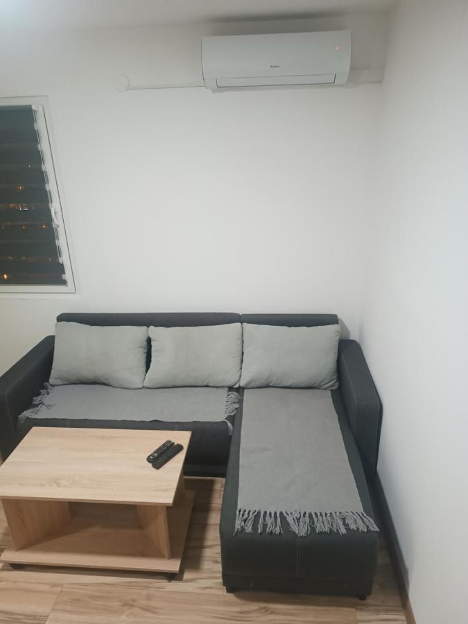 Stan Na Dan Im Daire Užice Dış mekan fotoğraf