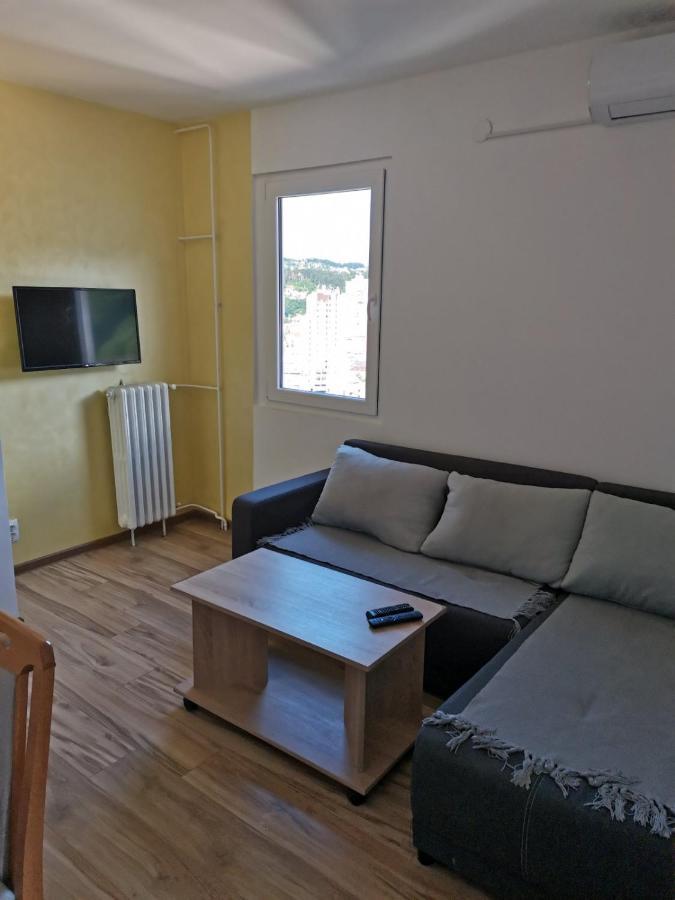 Stan Na Dan Im Daire Užice Dış mekan fotoğraf