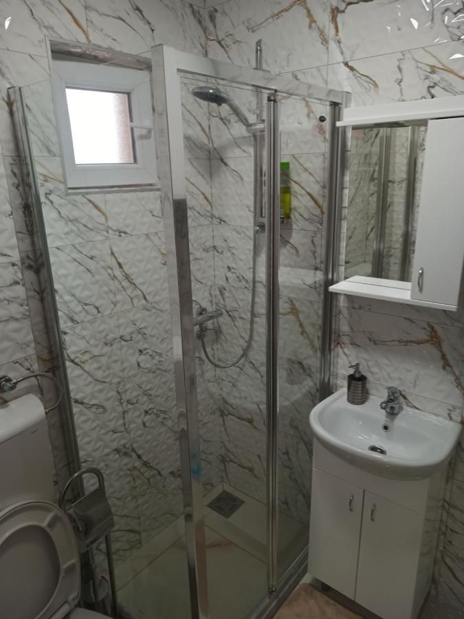 Stan Na Dan Im Daire Užice Dış mekan fotoğraf